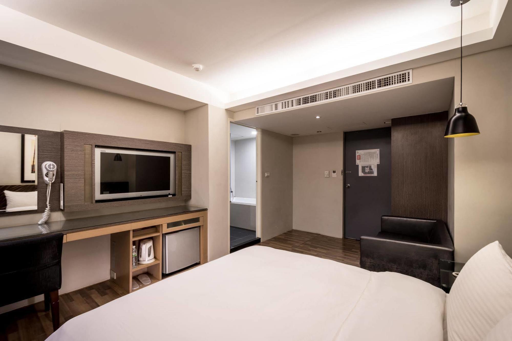 Royal Garden Hotel Taipeh Exterior foto